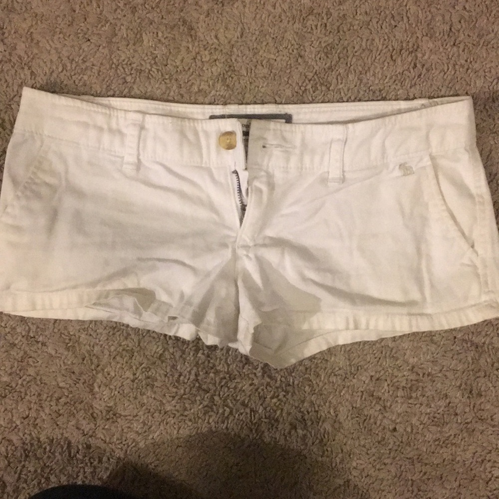 White Abercrombie shorts size 2
